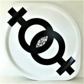 Bricka F+F av Erika Tubbin Kollektion EQUALITY