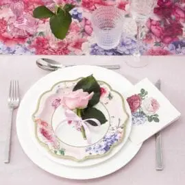 112610-2-Talking-Tables-Servetter-Blomster