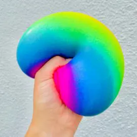 113245 Smoosho`s Stressboll Jumbo Regnbågsfärgad21