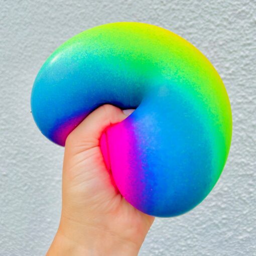 113245 Smoosho`s Stressboll Jumbo Regnbågsfärgad21