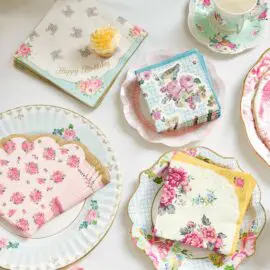113435-3 Talking Tables Servetter Happy Birthday 33x33 cm 20 st - Truly Scrumptious