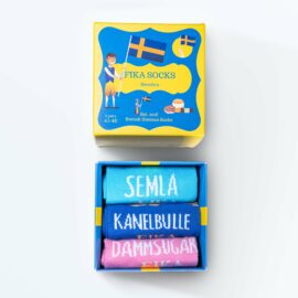 113969 Svensk Husman Strumpor Fika Sox Box 3-pack1