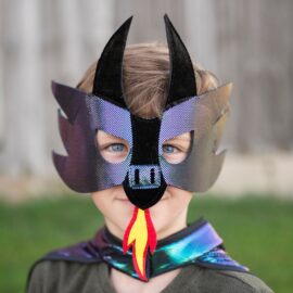 Great Pretenders Reversibel Cape & Mask Drakriddare (7)