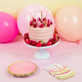 Servetter 12-pack Happy Birthday Rose Cake Shaped 33x33 cm